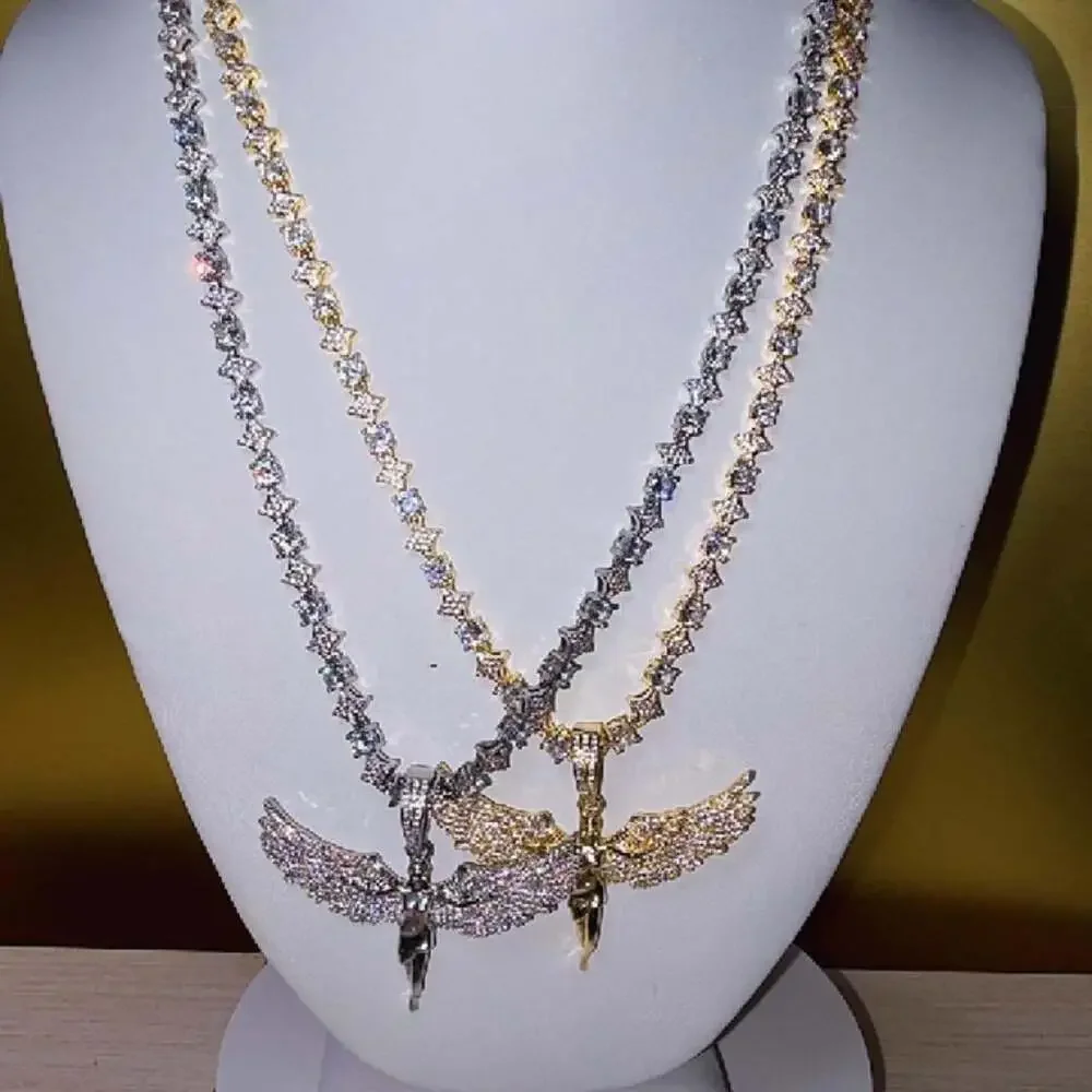Angel Wing Pendant With 20 1484